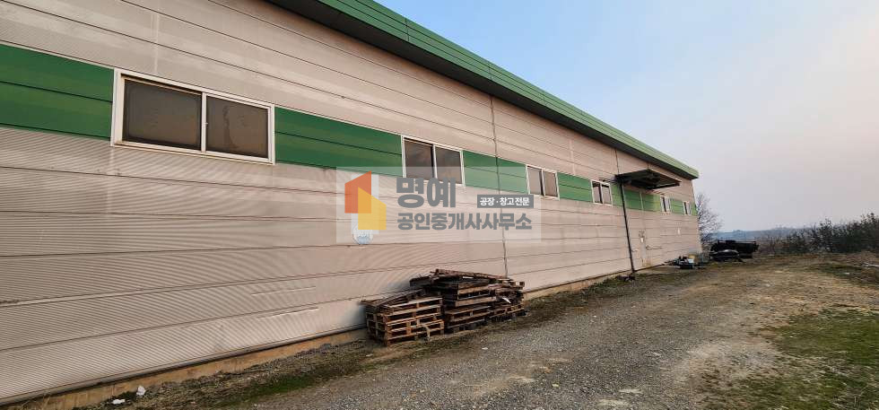 충남 천안서북구 성환읍 어룡리 130평창고 평당 1.5천원 이하 단독 창고 천안 최저가 월세 매물번호 10410 사진 1