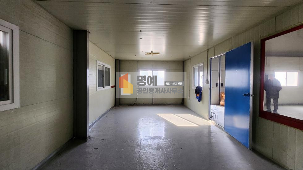 충남 아산시 탕정면 매곡리 2동 87평창고,내부사무실 포함 월세 매물번호 10483 사진 7