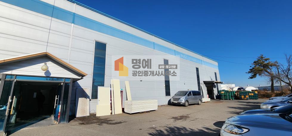 경기 안성시 서운면 현매리 400평 ,2층구성으로 각층200평 낮은 층고 월세 매물번호 10560 사진 2