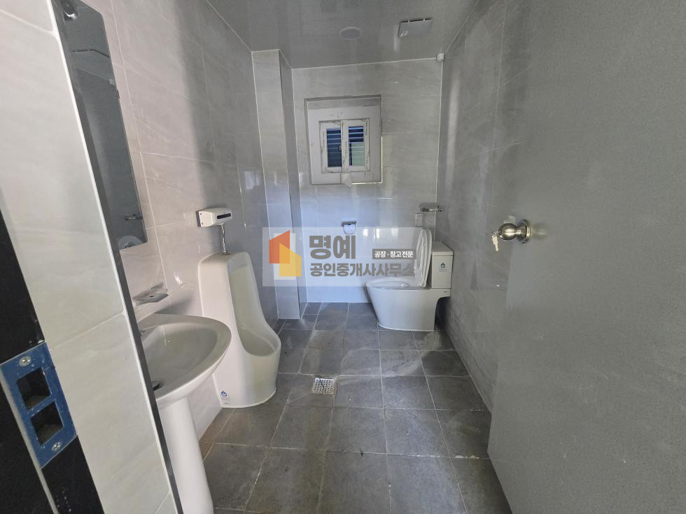 경기 평택시 진위면 은산리 A동 신축 59평 임대 개별 마당. 월세 매물번호 10669 사진 8
