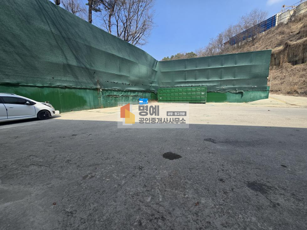 경기 안성시 원곡면 칠곡리 1동 대지200평 건22평,호이스트5T 야적많은 월세 매물번호 10744 사진 6