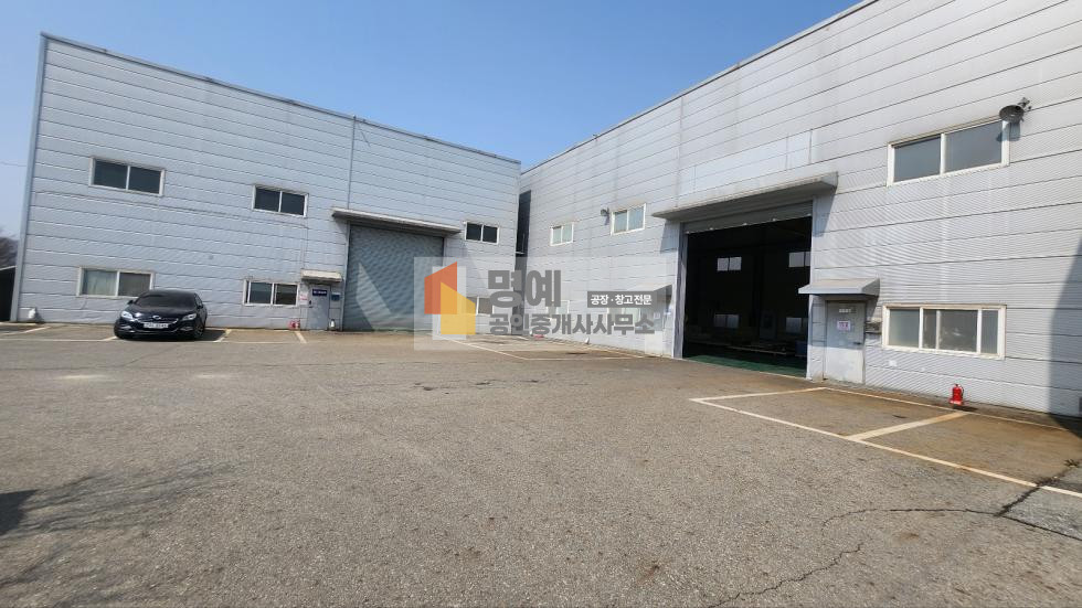 충남 천안서북구 직산읍 마정리 3,4동 건물 2개동 130평 창고 ,호이스트,사무실 월세 매물번호 10823 사진 2