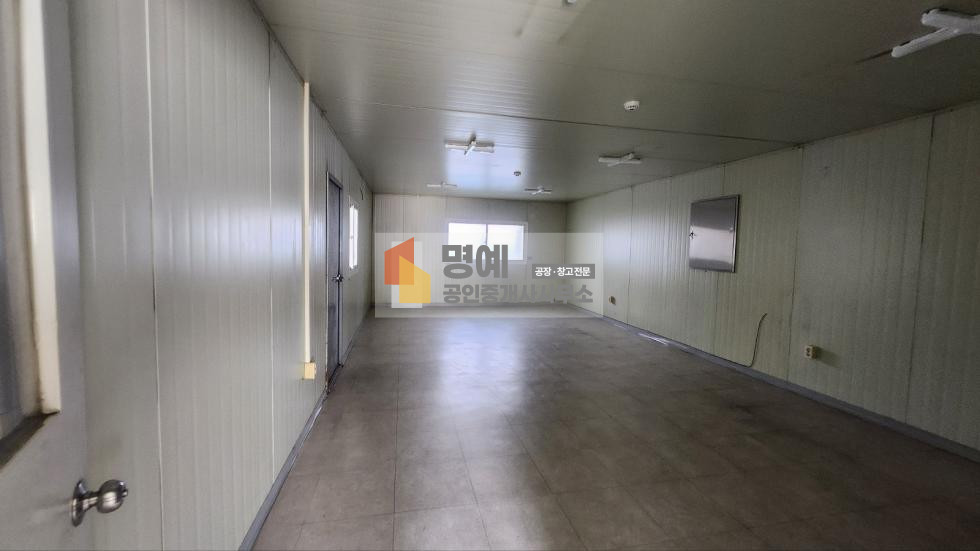 충남 천안서북구 직산읍 마정리 3,4동 건물 2개동 130평 창고 ,호이스트,사무실 월세 매물번호 10823 사진 7