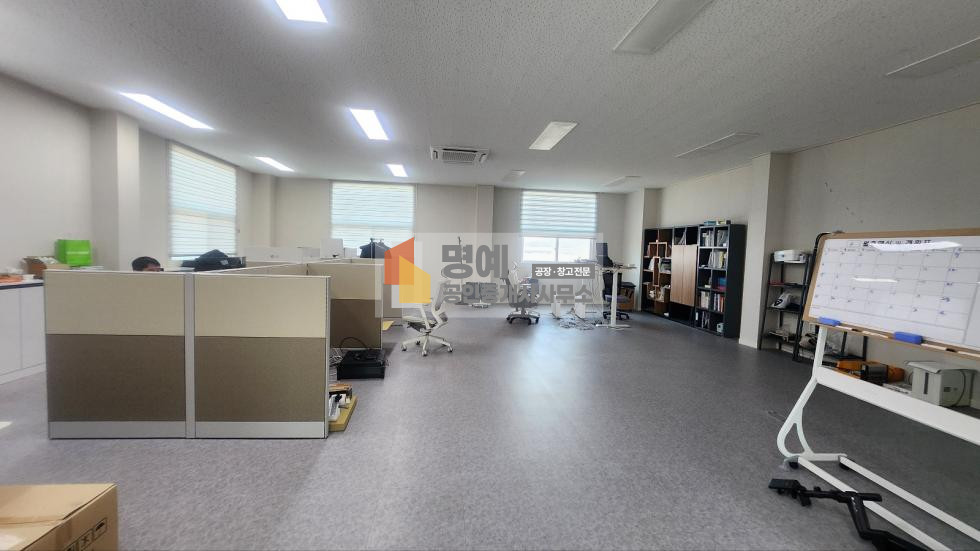 충남 천안서북구 직산읍 모시리 1동 건물 250평 신축 사옥형 공장 월세 매물번호 10811 사진 8