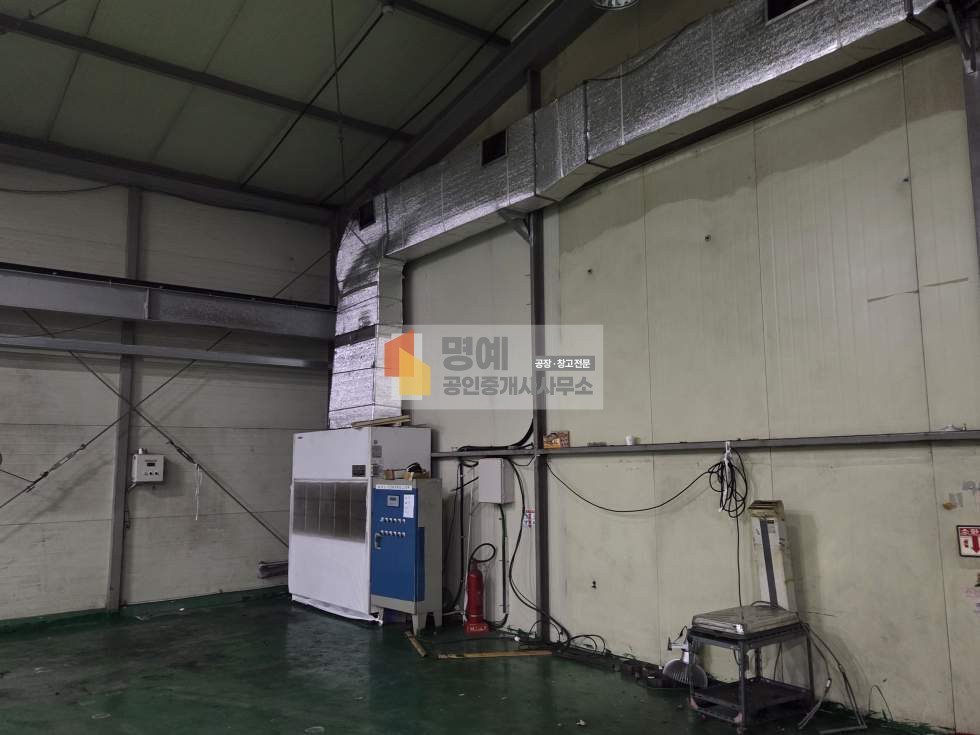 경기 평택시 진위면 야막리 1동 평택 진위 ㅣ건 468p 호이스트2.5t 단독마당 전기290kw 사무실 O 기숙사O 월세 매물번호 10976 사진 11
