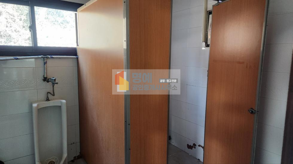 충남 천안서북구 직산읍 마정리 1,2,3동 건255평 공업지역 월세 매물번호 10714 사진 8