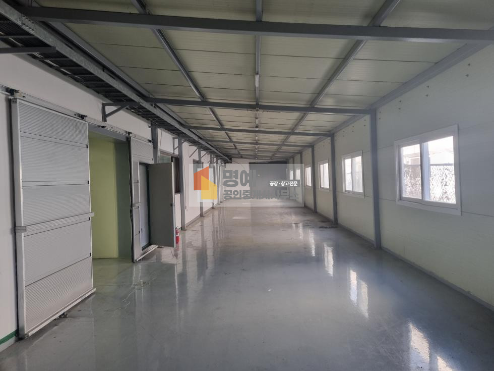 충남 천안서북구 백석동 1,2동 백석공단 준크린룸200평 , 사무실창고100평 월세 매물번호 10648 사진 5