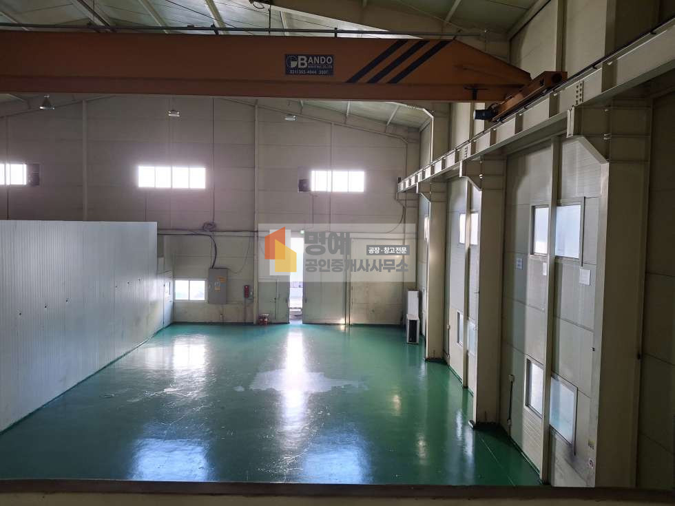 충남 천안서북구 직산읍 모시리 A동 건물109평, 대지1533평, 호이스트, 산업단지내, 사무실, 트레일러 진입, 도로인접 월세 매물번호 10384 사진 3