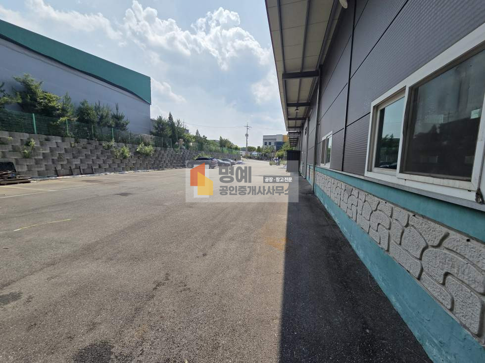 충남 아산시 둔포면 신양리 2동 아산 둔포 공장임대 건물170평 호이스트 월세 매물번호 11018 사진 4