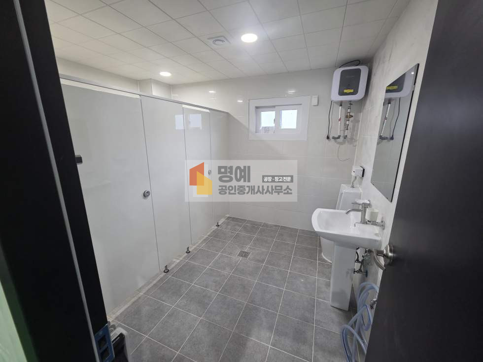 충남 천안서북구 직산읍 군서리 천안 직산 공장임대 건물150평대 단독마당 대형차진입 호이스트 신축 월세 매물번호 10945 사진 16