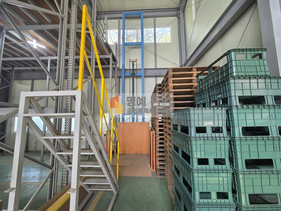 충남 천안서북구 성거읍 요방리 2동 천안 성거 공장임대 건물 약150평, 보관랙설치 대형차 진입가능 천안ic근접 월세 매물번호 10928 사진 8