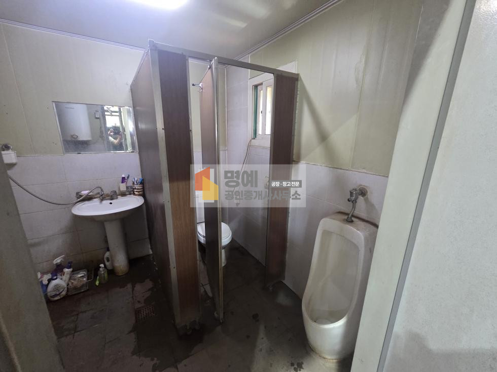 경기 안성시 중리동 안성 중리동 공장임대 건물60평대 대지500평대 야적장 활용 넓은마당 월세 매물번호 10907 사진 10