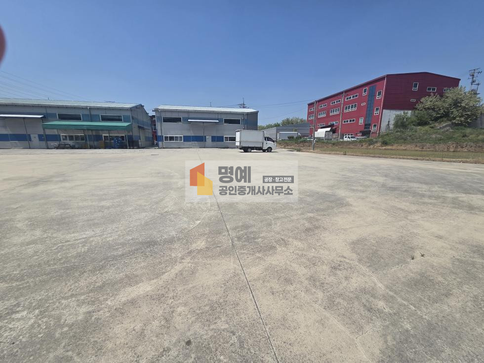 경기 안성시 서운면 신능리 안성 서운면 창고임대 건물80평 창고 넓은마당 대형차 진입가능 월세 매물번호 10905 사진 4