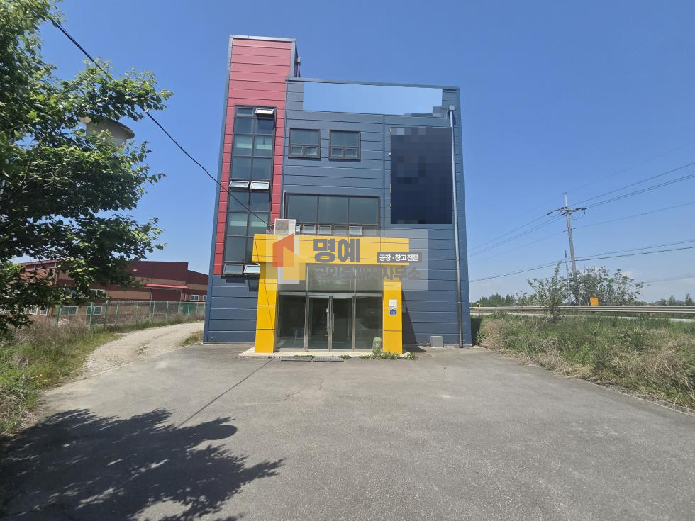 충남 천안서북구 성환읍 신방리 천안 성환 기숙사 건물임대건물200평 전체, 부분임대 월세 매물번호 10878 사진 1