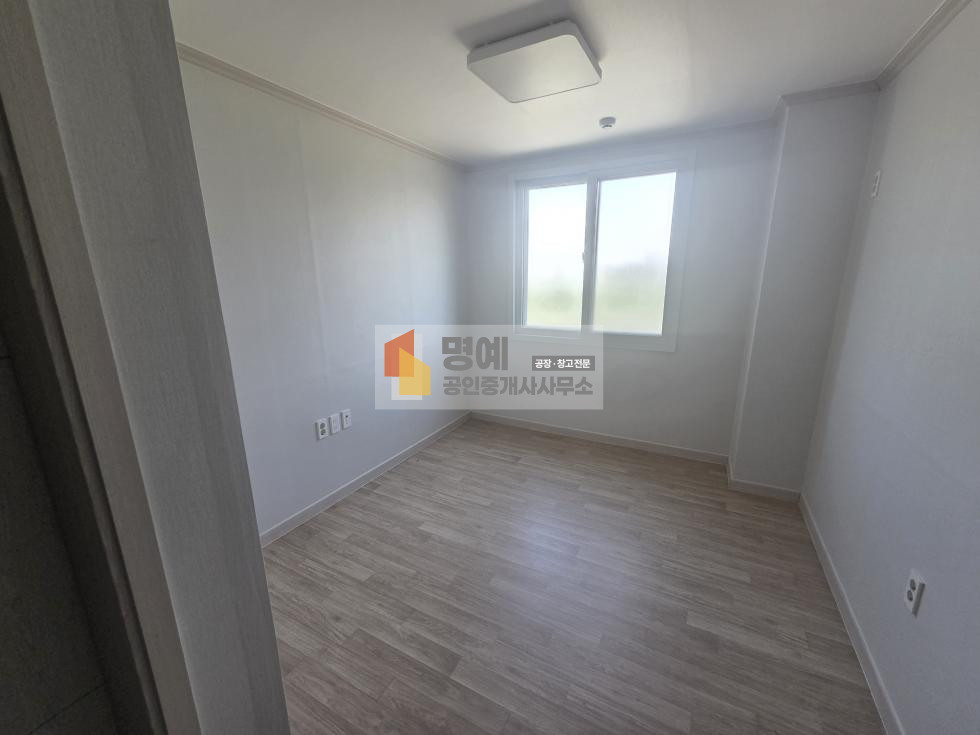 충남 천안서북구 성환읍 신방리 천안 성환 기숙사 건물임대건물200평 전체, 부분임대 월세 매물번호 10878 사진 19