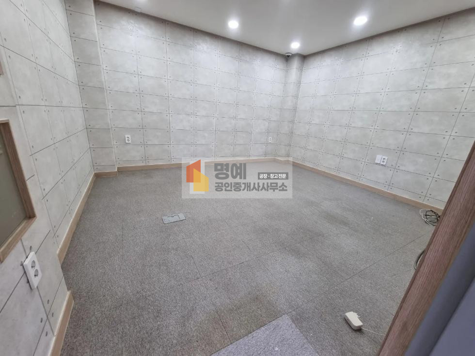 충남 천안서북구 입장면 도림리 천안 입장 자원순환시설 (고물상)임대 건물30평(1층+2층) 대지550평 월세 매물번호 10860 사진 14