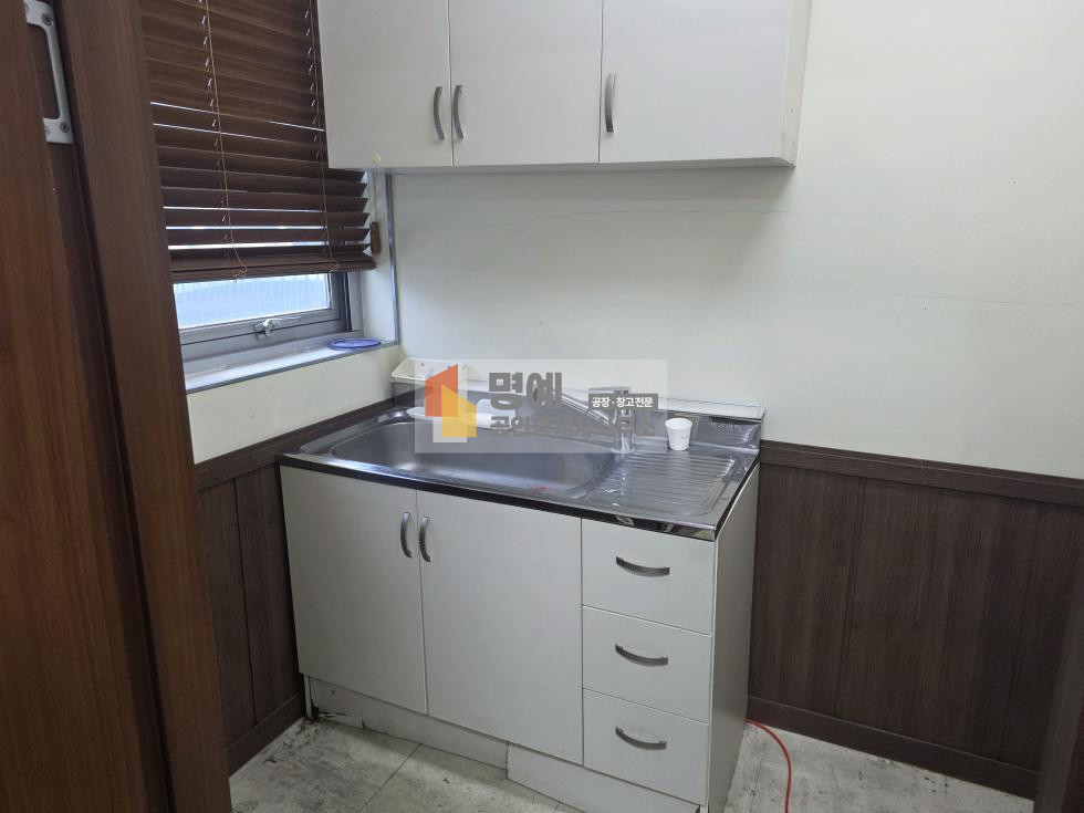 충남 천안서북구 직산읍 마정리 1동 천안 직산 공장임대 건물210평 ,호이스트,사무실 월세 매물번호 10814 사진 15