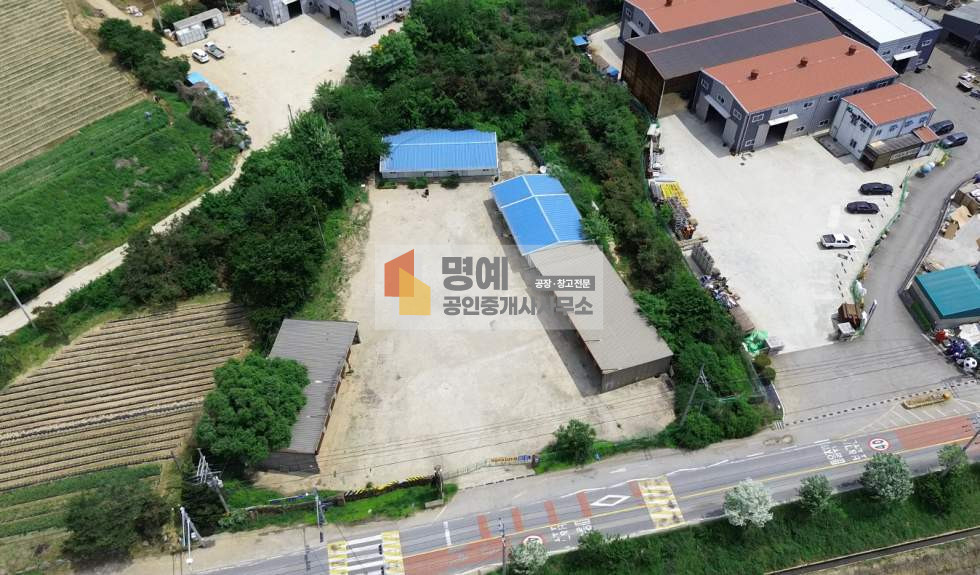 경기 안성시 대덕면 명당리 대덕면 명당리 885대지면적_도로변 야적장 주기장 주차장 월세 매물번호 11150 사진 1