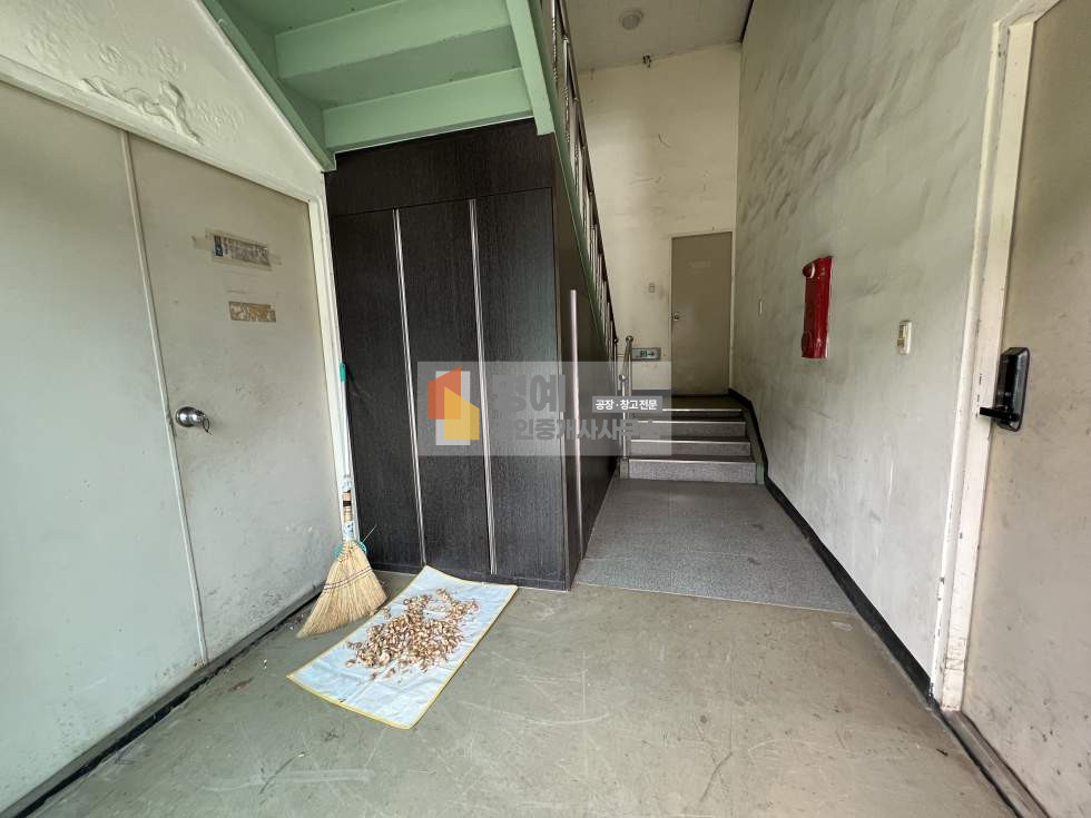 경기 용인처인구 남사읍 통삼리 용인남사 공장임대 I 건물 198평(148+50), 오산, 동탄, 장지IC 인근, 낮은 층고 3.5m 월세 매물번호 10985 사진 7