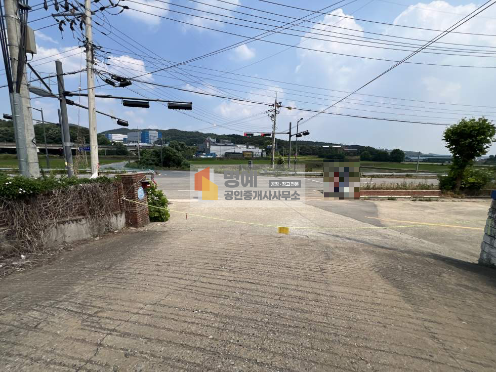 주 출입구