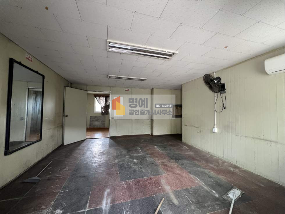 경기 안성시 양성면 이현리 가,나동 안성 양성 I 건물513평(353+60+100), 전력 150kw, IC인근 월세 매물번호 11030 사진 12