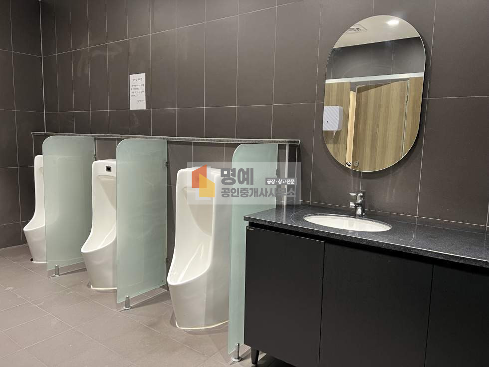 경기 안성시 대덕면 소현리 안성 대덕 물류창고 임대 I 건물1200평(분할가능), 도크O, 준신축, 70번, 38번 국도 인근 월세 매물번호 11011 사진 6