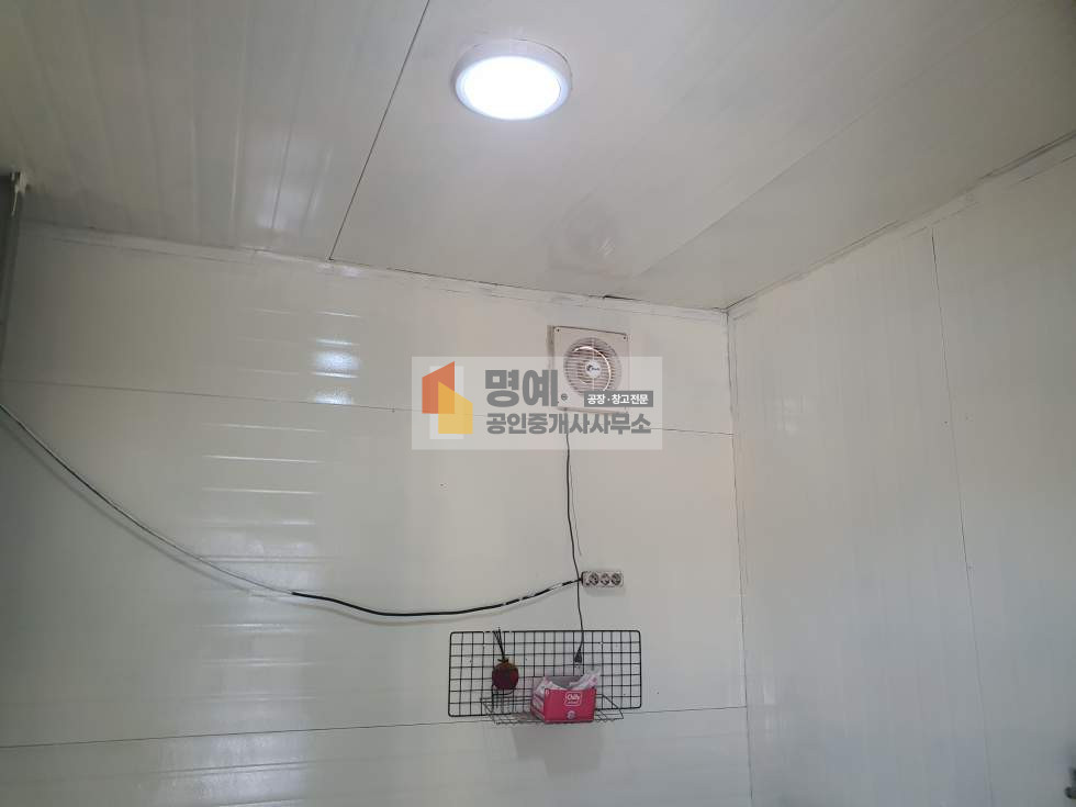 경기 용인처인구 남사읍 통삼리 용인남사 창고임대I 건물54평, 추레라 가능, 단독마당(270평), 리모델링 완료 월세 매물번호 10950 사진 4