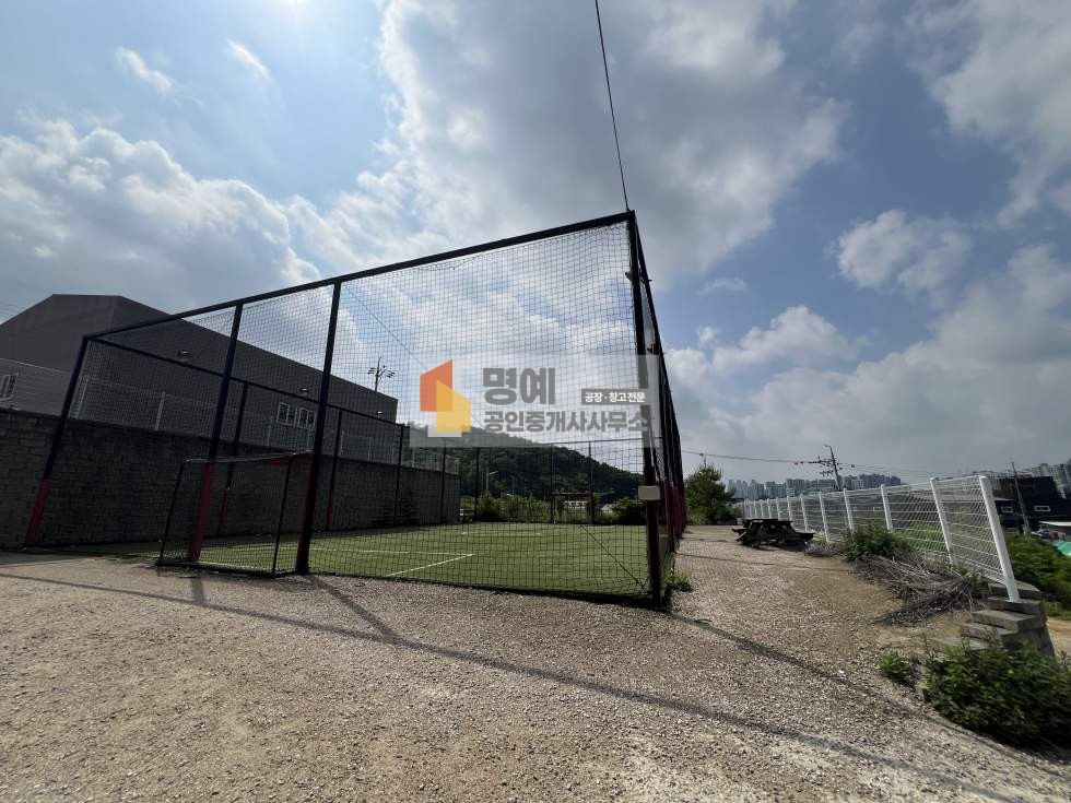 경기 화성동탄구 장지동 A동 동탄 풋살장 임대 I 건물120평 풋살장, 실내 2개, 실외 1개 월세 매물번호 10978 사진 4