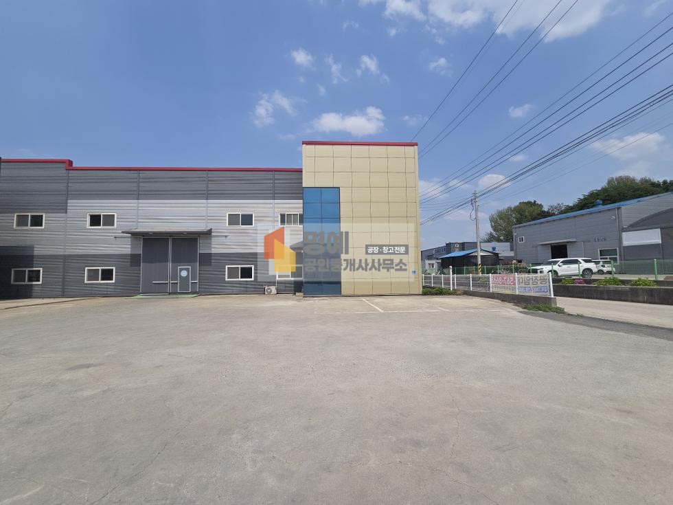 충남 천안서북구 성거읍 오목리 천안 성거 공장임대 건물140평 사옥형 넉넉한 사무공간 월세 매물번호 10877 사진 3
