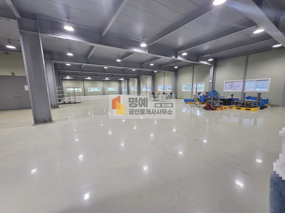 충남 천안서북구 입장면 용정리 2동 천안 입장 공장 임대 건물376평 (2층구조) 신축급컨디션 대형차진입가능 북천안ic인근 천안 입장 월세 매물번호 11146 사진 4