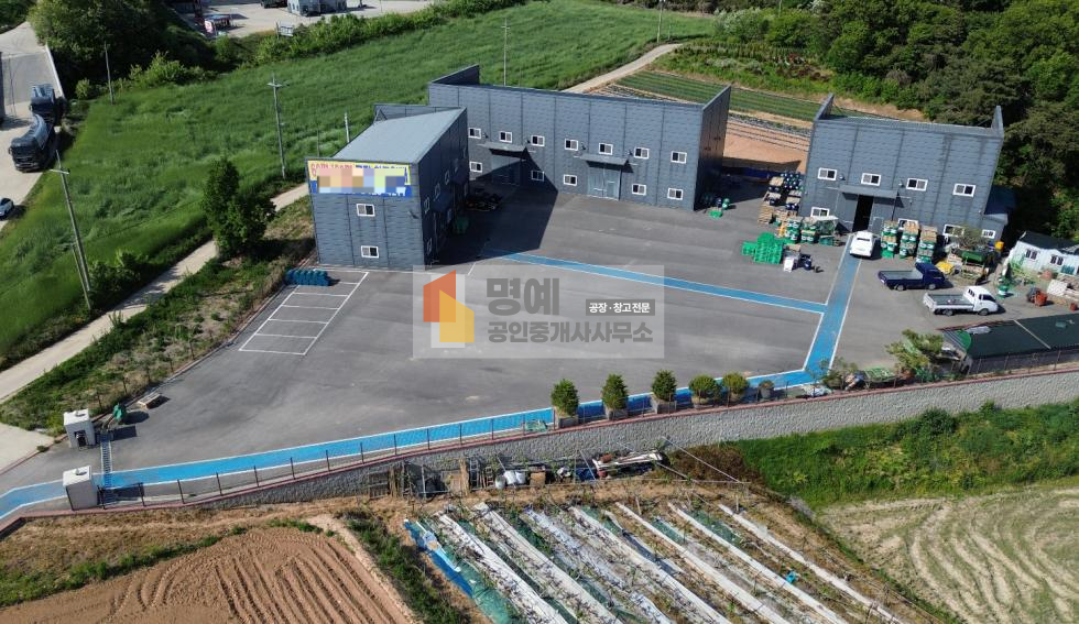 충남 천안서북구 직산읍 군서리 B동 천안 직산 공장임대 건물120평 대지1200평 공동마당 대형트럭 진입 월세 매물번호 10832 사진 1