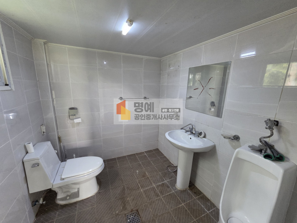충남 천안서북구 성거읍 저리 천안 성거읍 공장,창고임대 2차선도로변 건물 약60평 월세 매물번호 11206 사진 8