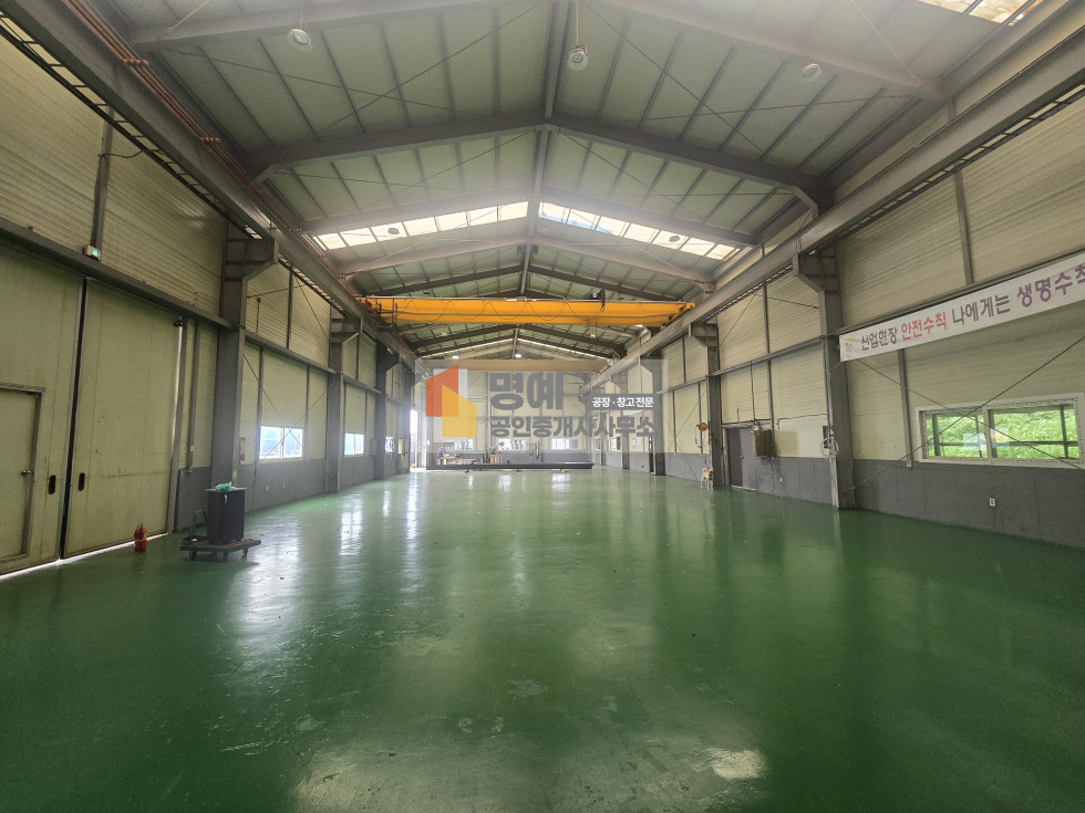 경기 평택시 청북읍 고잔리 주건축물제1동 평택공장임대 185평 전력 200KW 대형차량 월세 매물번호 11197 사진 4
