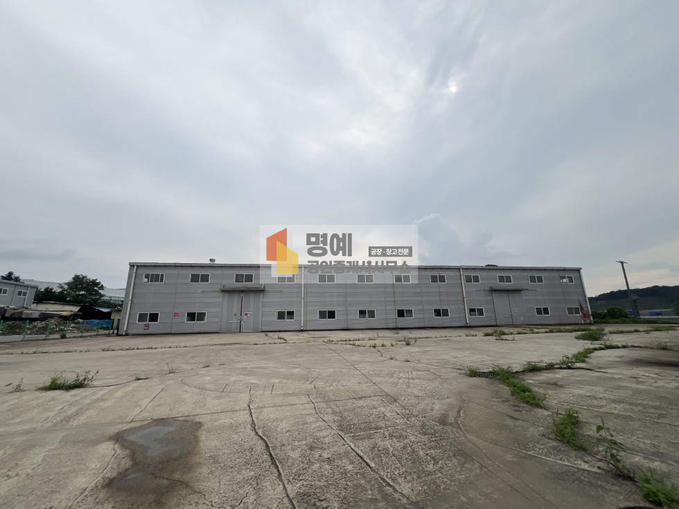 경기 화성만세구 양감면 사창리 9동 화성 양감면 공장 임대 I 건물 330평, 넓은 마당, 호이스트 5t, 양감 IC 인근, 월세 매물번호 11217 사진 1