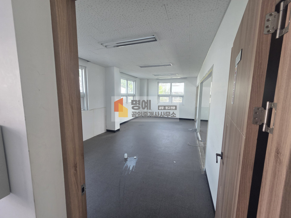 충남 천안서북구 입장면 가산리 1,2,3,4동 천안 입장면 공장매매 인쇄업 가능 건물390평 북천안 ic 10내 진입 매매 매물번호 11240 사진 8