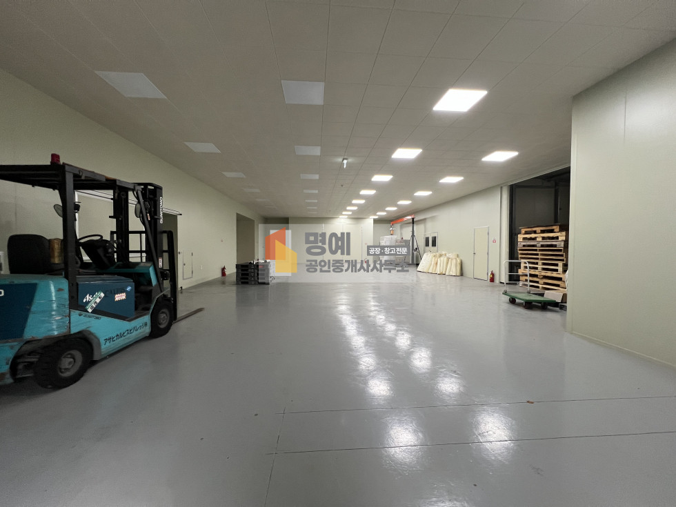 경기 평택시 모곡동 A동 평택 송탄산업단지 크린룸 매매 I 건물 382평, 5000클라스, 3.6m 매매 매물번호 11243 사진 3