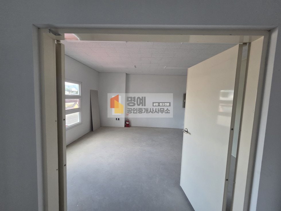 충남 천안서북구 성거읍 모전리 천안 성거읍 약400평 신축공장 단기임대 3개월, 6개월 가능 월세 매물번호 11256 사진 18