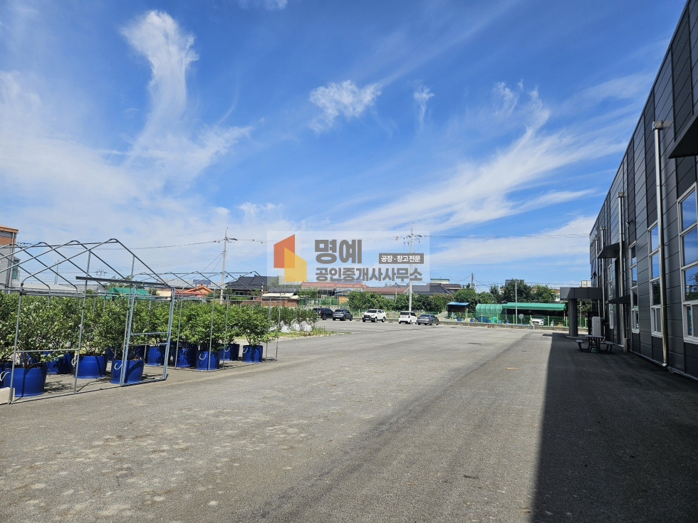 충남 천안서북구 성환읍 안궁리 주건축물제1동 천안 성환 공장매매 매매 매물번호 11257 사진 3