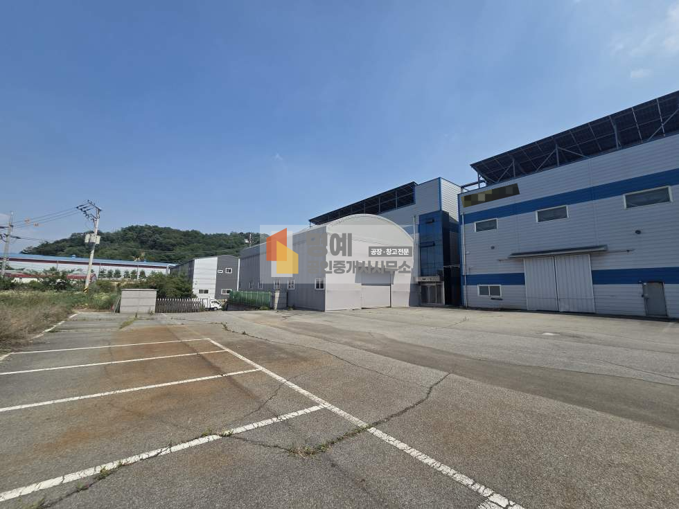 충남 아산시 둔포면 신양리 1,2,3동 아산 둔포 공장임대 건물700평대 대형공장 임대(매매가능) 호이스트 대형차진입가능 고전력 월세 매물번호 11054 사진 2
