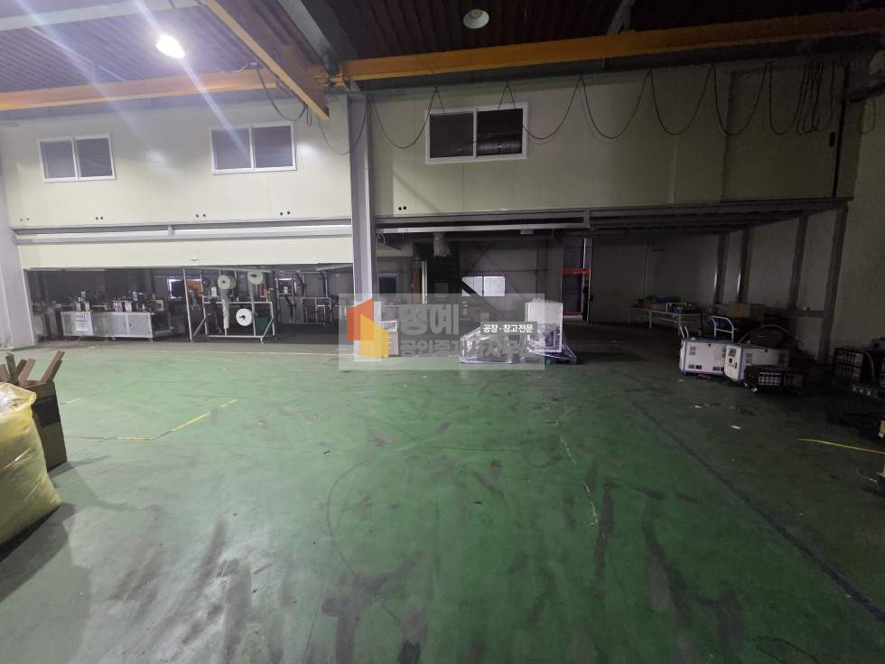 충남 아산시 둔포면 신양리 1,2,3동 아산 둔포 공장임대 건물700평대 대형공장 임대(매매가능) 호이스트 대형차진입가능 고전력 월세 매물번호 11054 사진 7