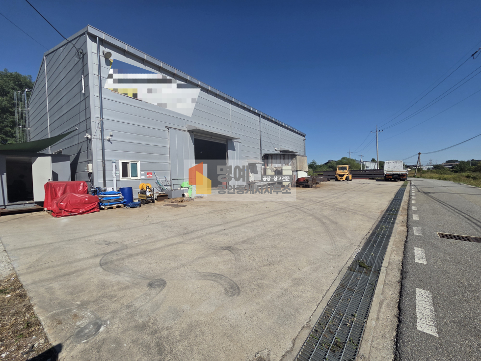 충남 천안서북구 직산읍 삼은리 천안 직산 공장임대 호이스트 넓은마당 월세 매물번호 11267 사진 2