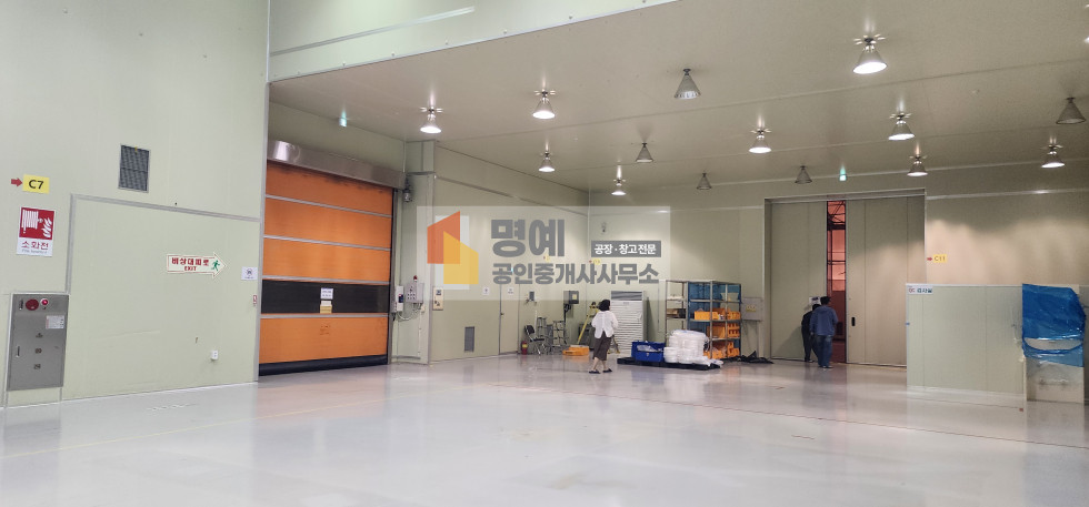 경기 안성시 공도읍 승두리 가동 안성 공도 크린룸 280평과 사무실113평완비 월세 매물번호 11250 사진 9