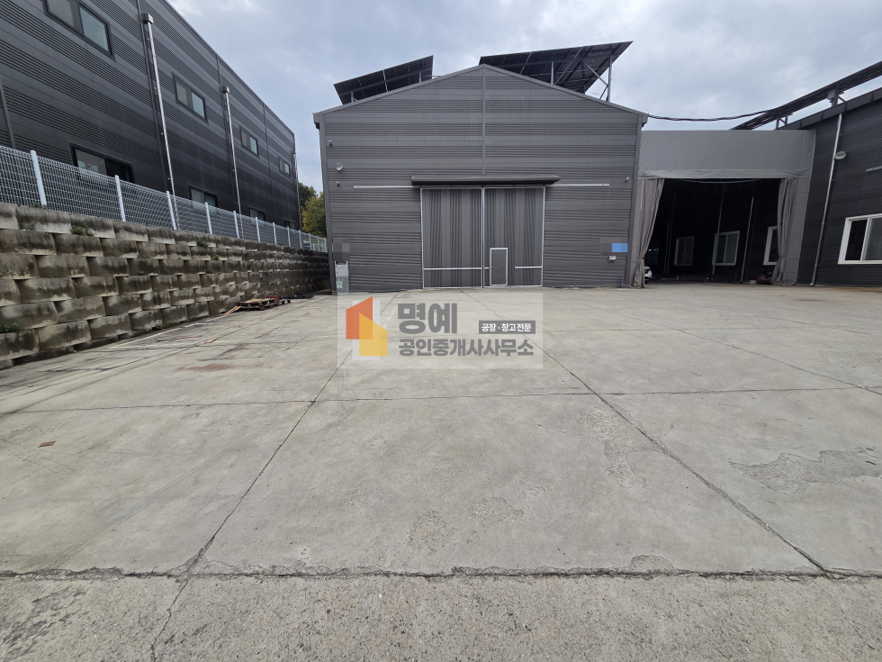 충남 천안서북구 성환읍 왕림리 제1동 천안 성환읍 공장임대 호이스트5t 행거도어4.8m 월세 매물번호 11286 사진 1