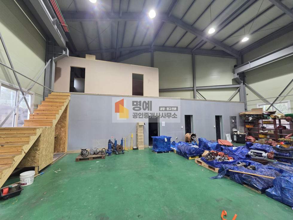 충남 천안서북구 성환읍 왕림리 제1동 천안 성환읍 공장임대 호이스트5t 행거도어4.8m 월세 매물번호 11286 사진 8