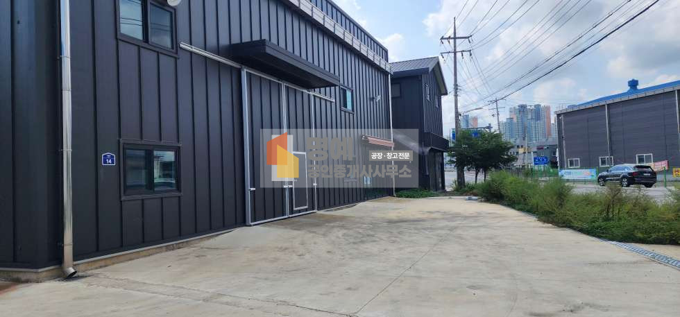 경기 안성시 원곡면 지문리 주1동 안성 공장임대 원곡면 60평 단독 마당 도로옆 건물 월세 매물번호 10166 사진 2